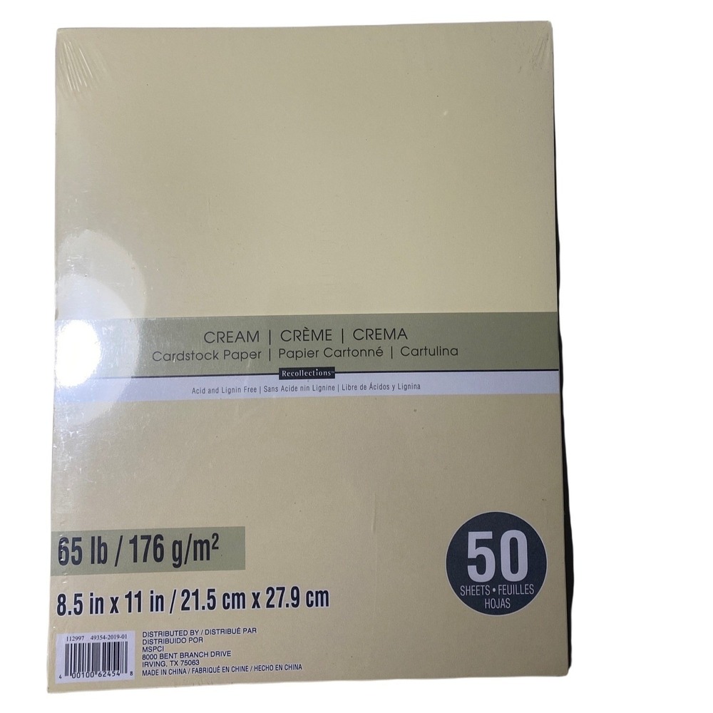 Recollections Cream Cardstock Paper 8.5" x 11" 65lb 176g/m² Pack Of 50 Acid-Free